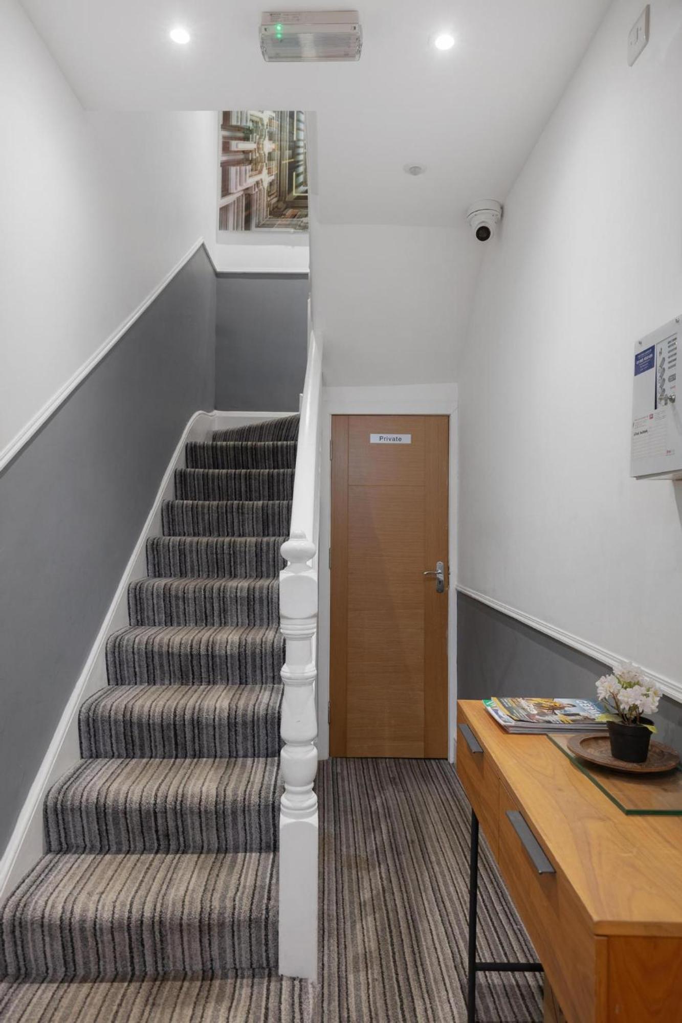 Central And Modern One Bedroom Flat Oxford Exterior photo